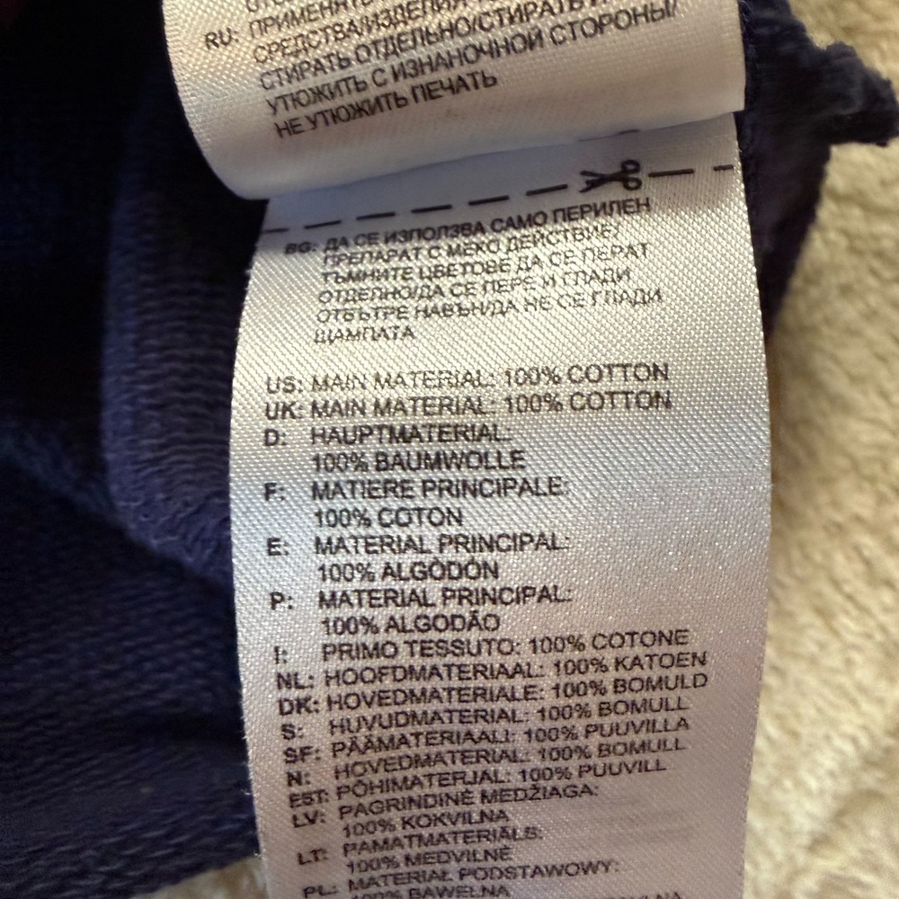 Adidas‎ Navy Sleeveless Hoodie - Picture 11 of 11